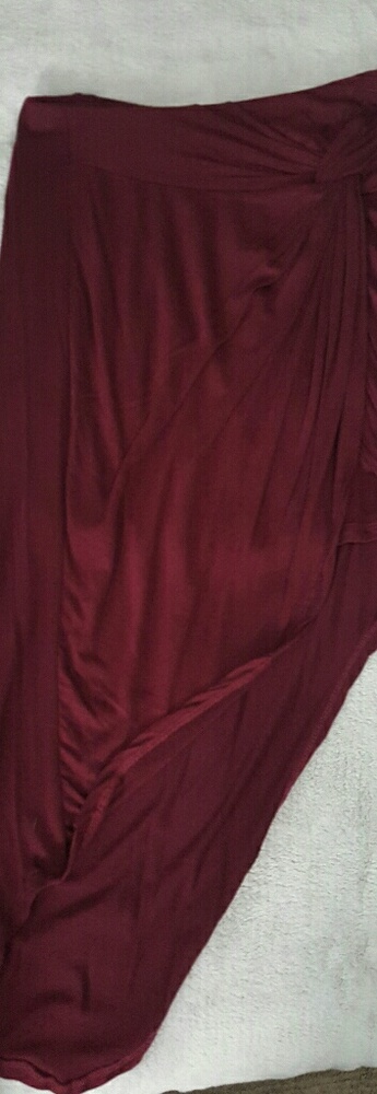 Burgundy high/low knot skirt